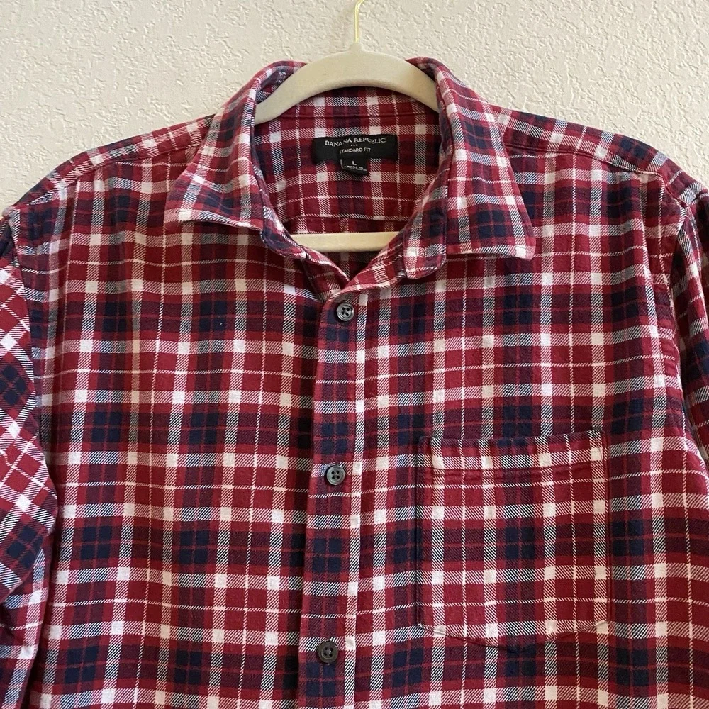 Banana Republic Mens Shirt Large Red Plaid Flannel Long Sleeve Button Up Cotton‎